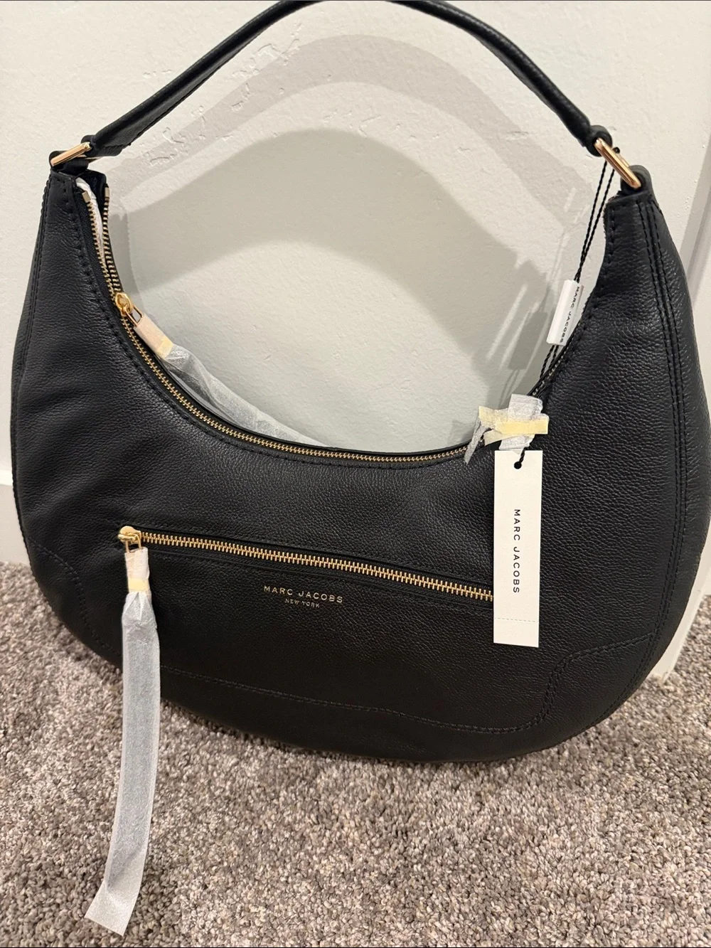Marc Jacobs cresent large shoulder bag NwT